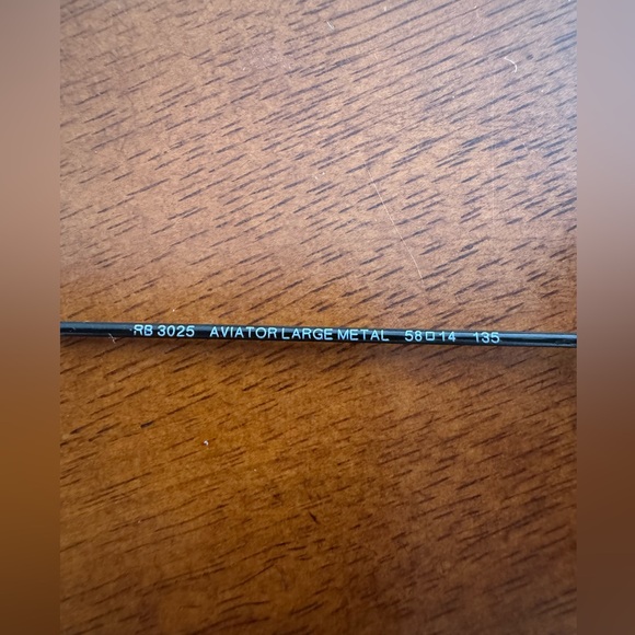 Ray-Ban Black Polarized Aviator Sunglasses - Picture 8 of 8